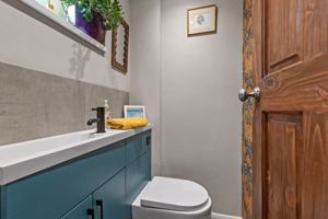 Photo 8- click for photo gallery